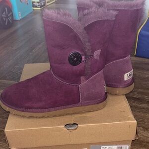 UGG Women's Plum Suede Winter Boots